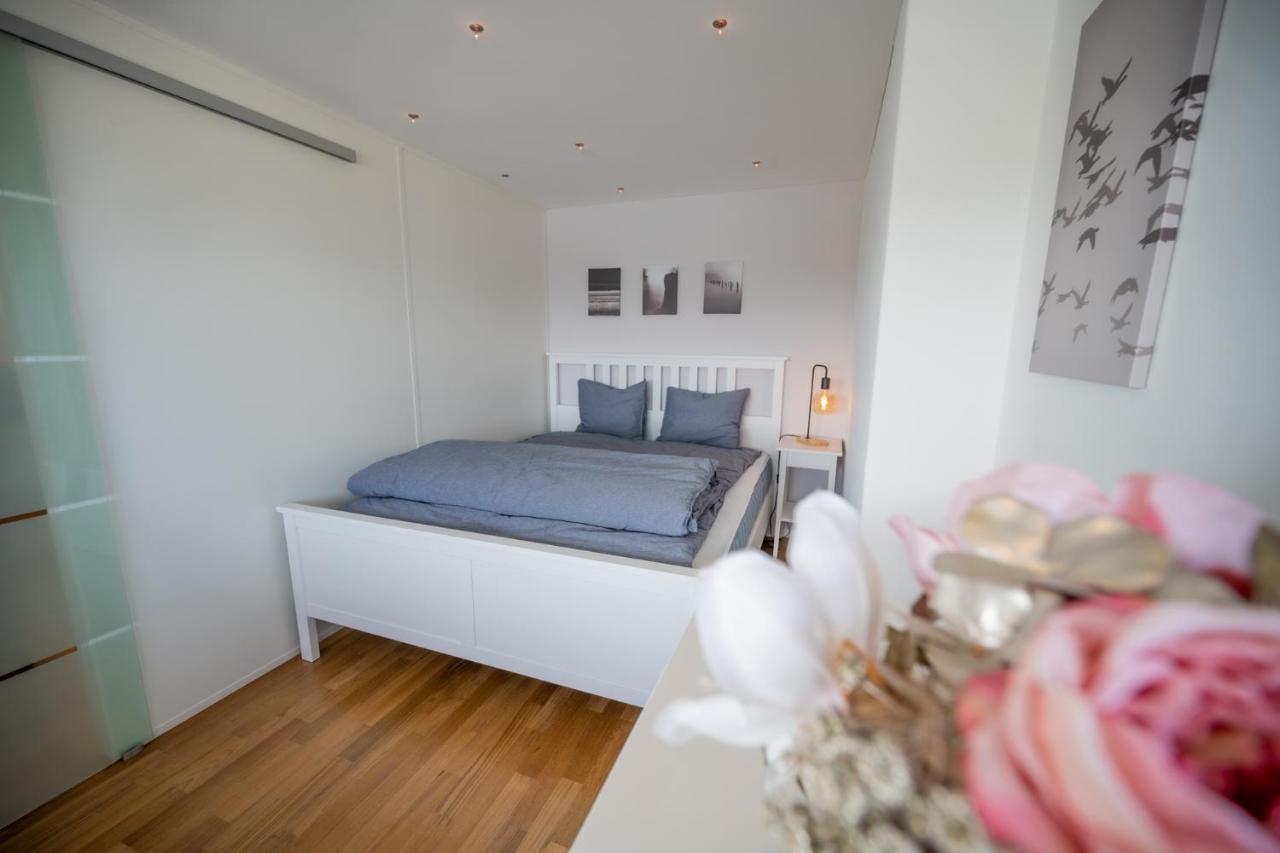 Traumwohnung Direkt Am Hafen Romanshorn Exteriör bild